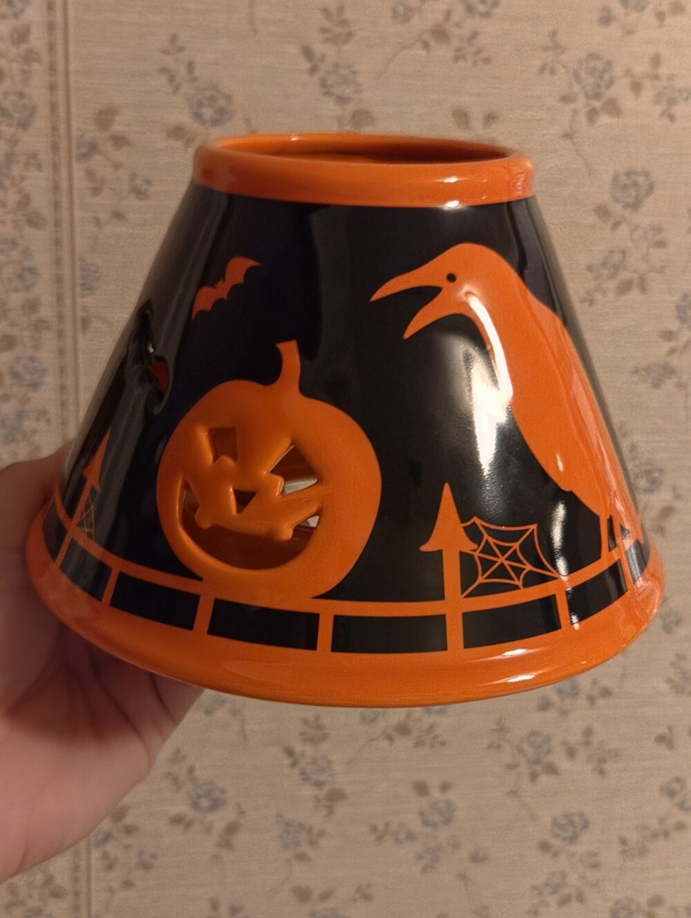 The White Barn Candle Co. Halloween Ceramic Candle Shade - Black and Orange